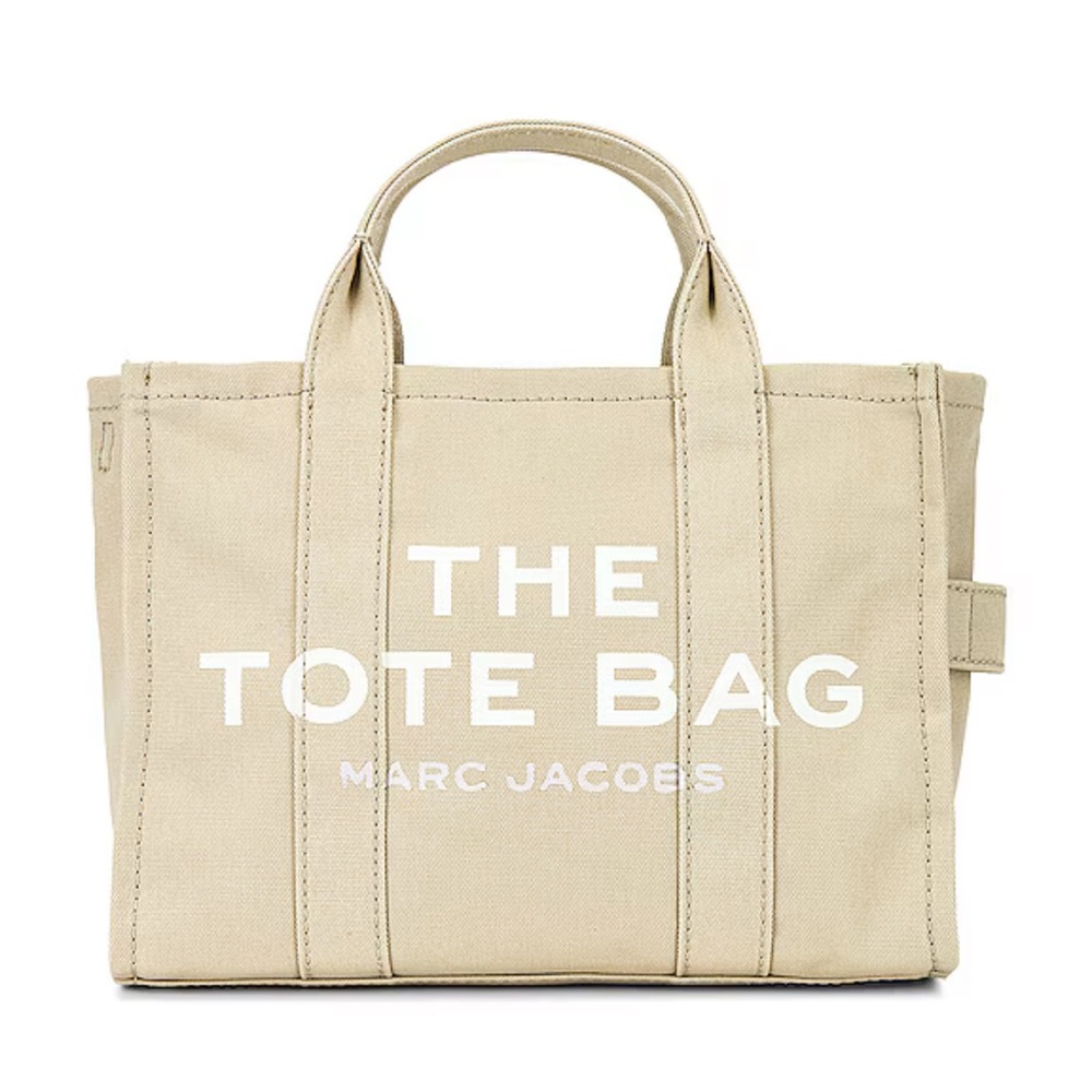 Marc Jacobs Traveler Tote  Med Beige authentic